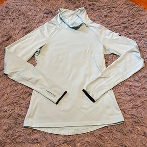 Nike quarter zip long sleeve